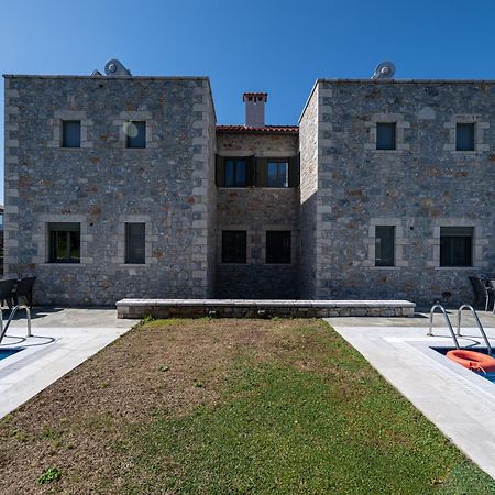 Torri Di Pietra Villa Stoúpa Exterior photo