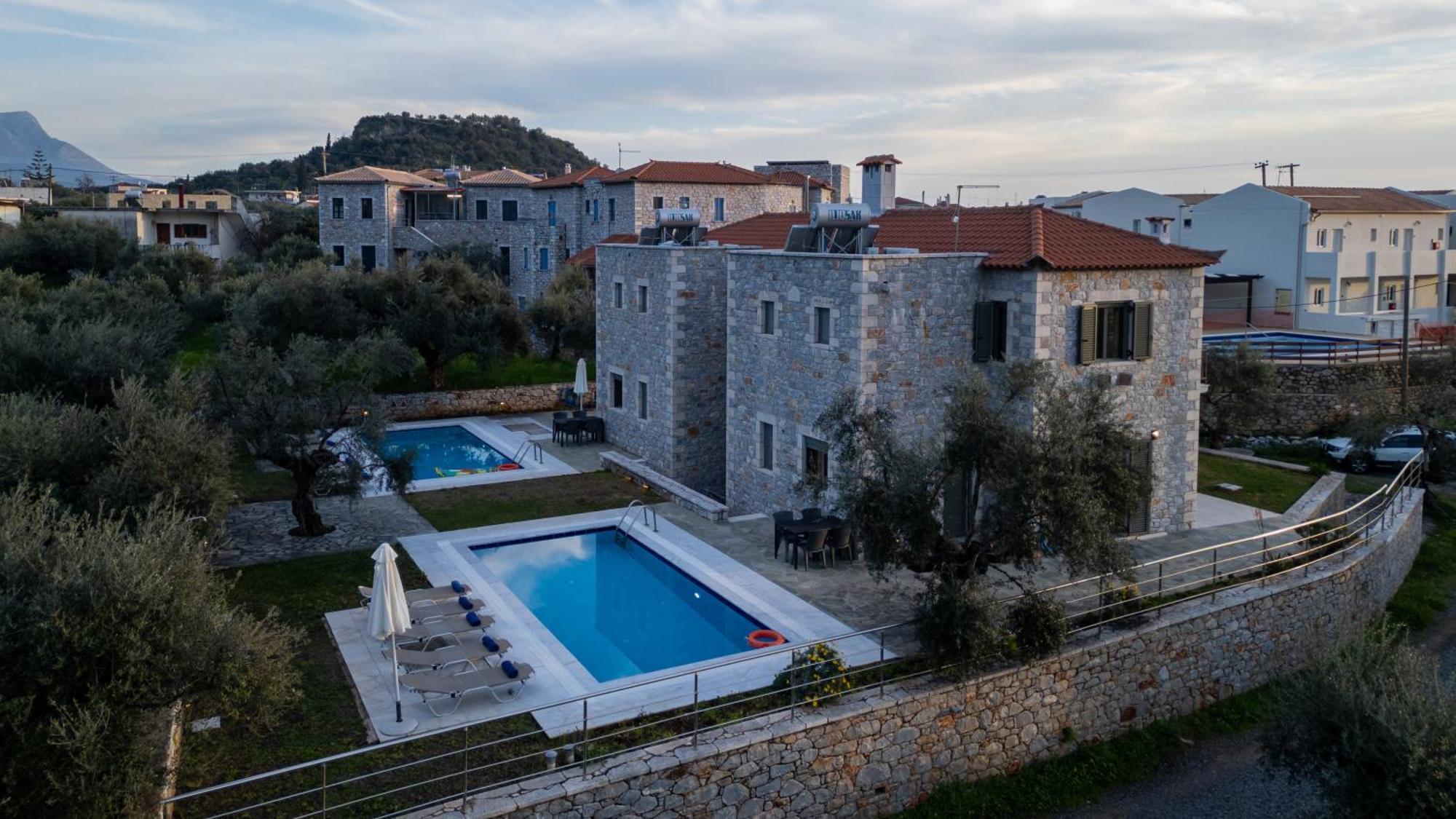 Torri Di Pietra Villa Stoúpa Exterior photo