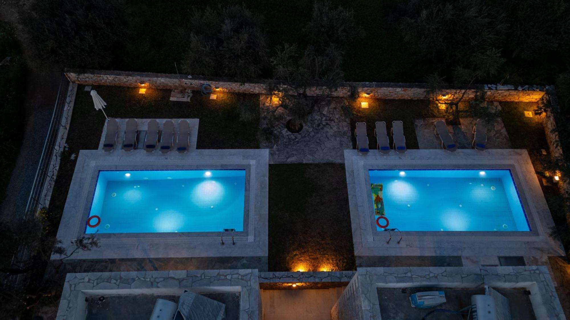 Torri Di Pietra Villa Stoúpa Exterior photo