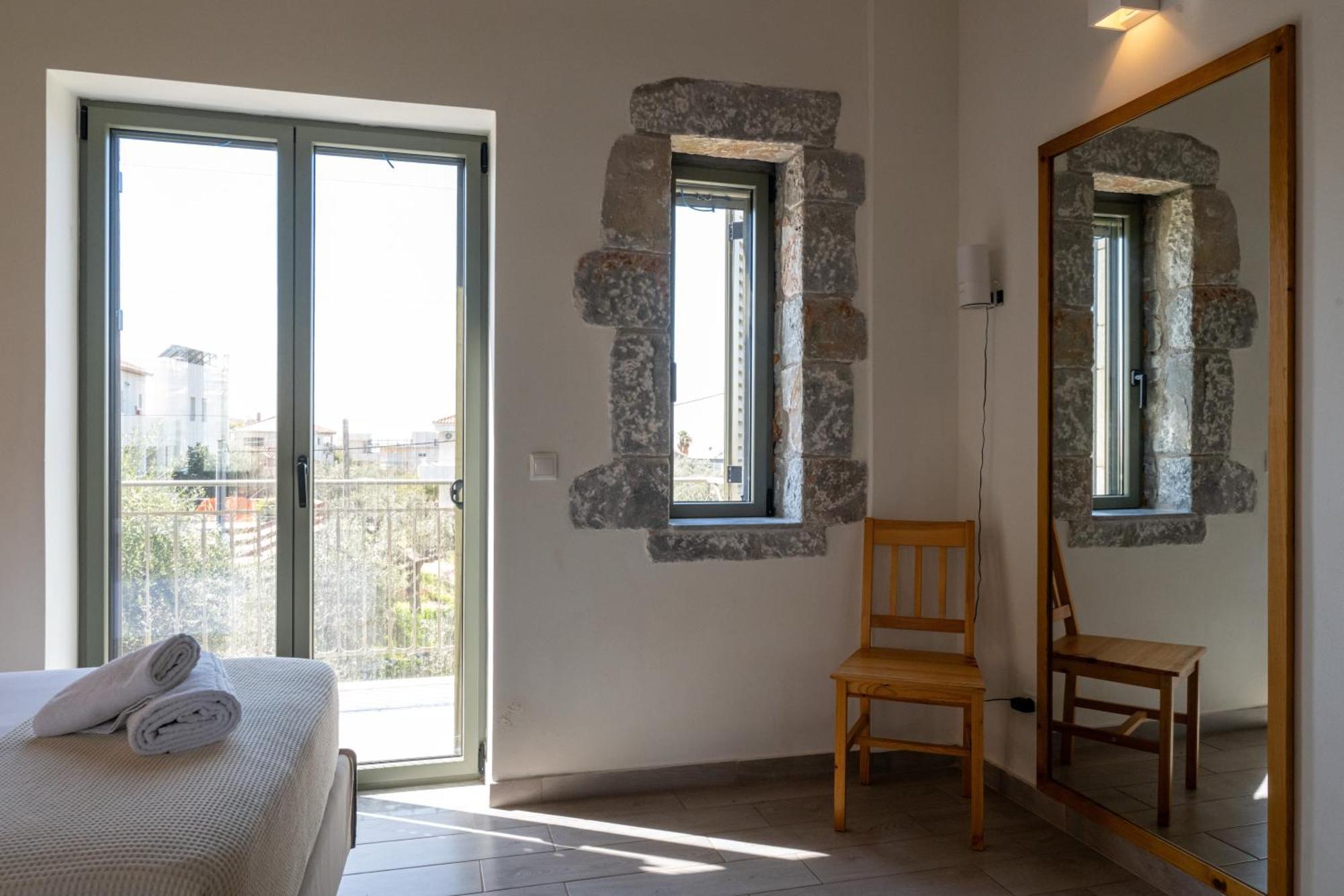 Torri Di Pietra Villa Stoúpa Room photo
